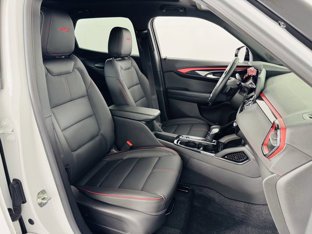 Used 2024 Chevrolet TrailBlazer RS w/ Convenience Package image 33