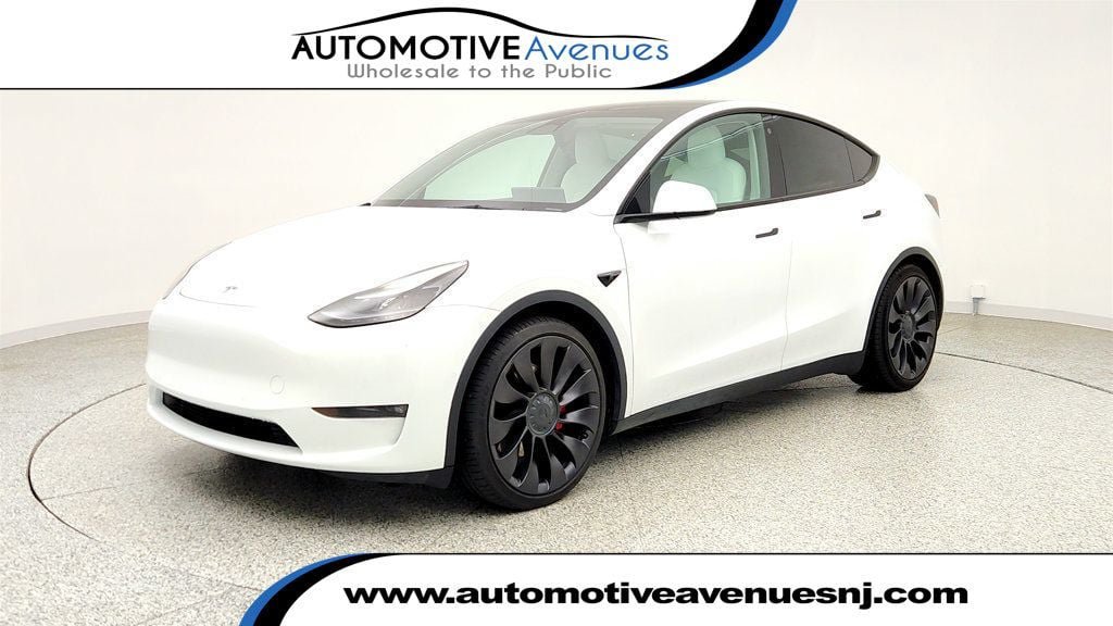 Used 2022 Tesla Model Y Performance AWD/4WD image 1