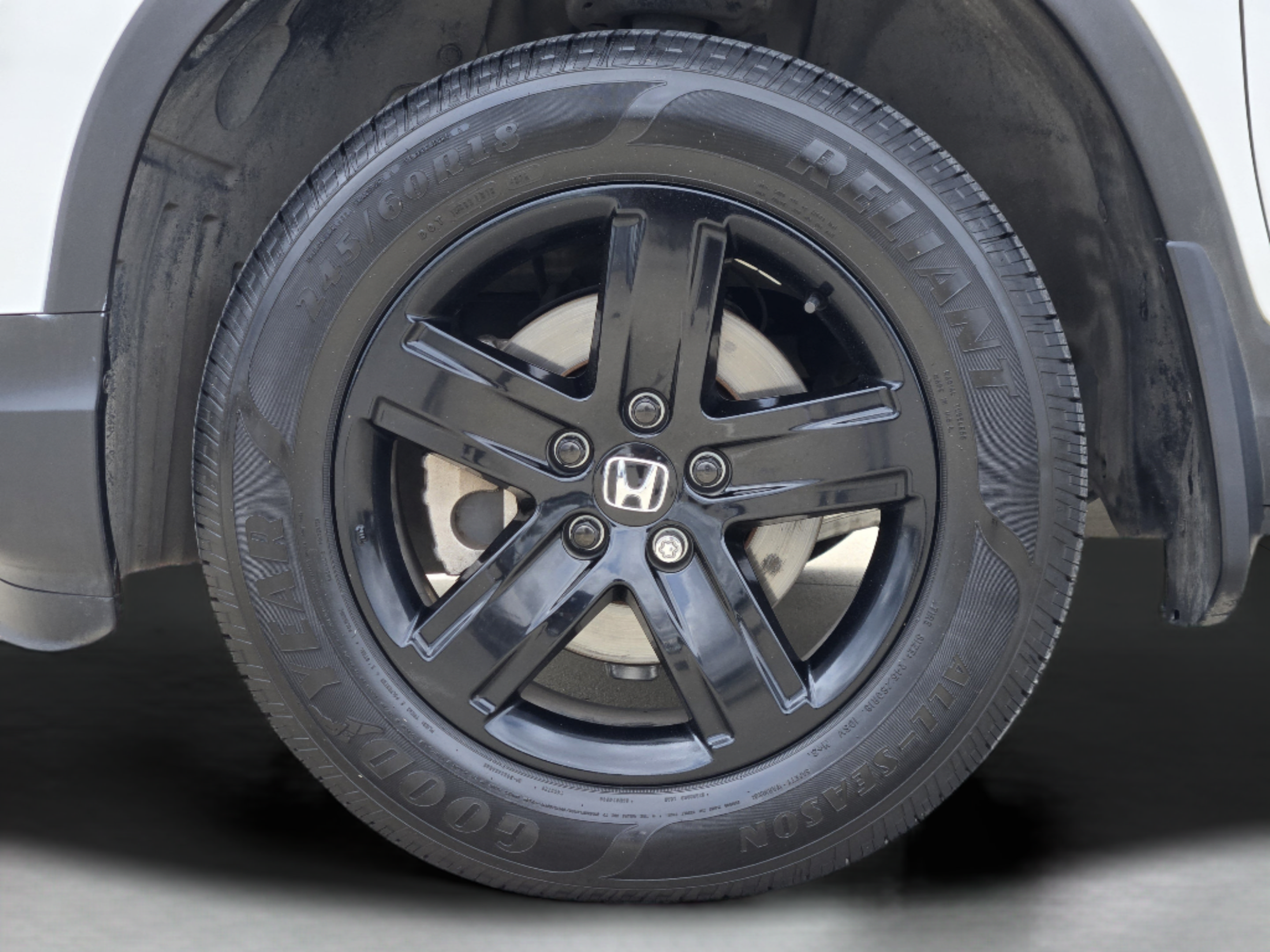 Certified 2022 Honda Ridgeline Black Edition image 29