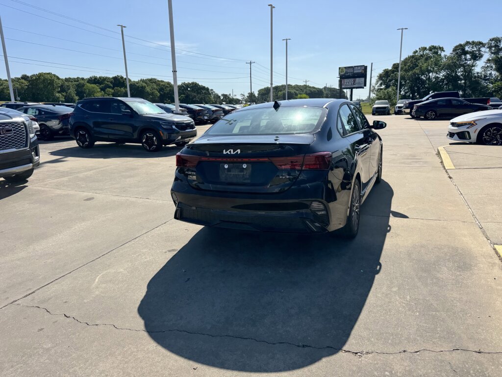 Certified 2024 Kia Forte GT-Line w/ GT-Line Premium Package image 17
