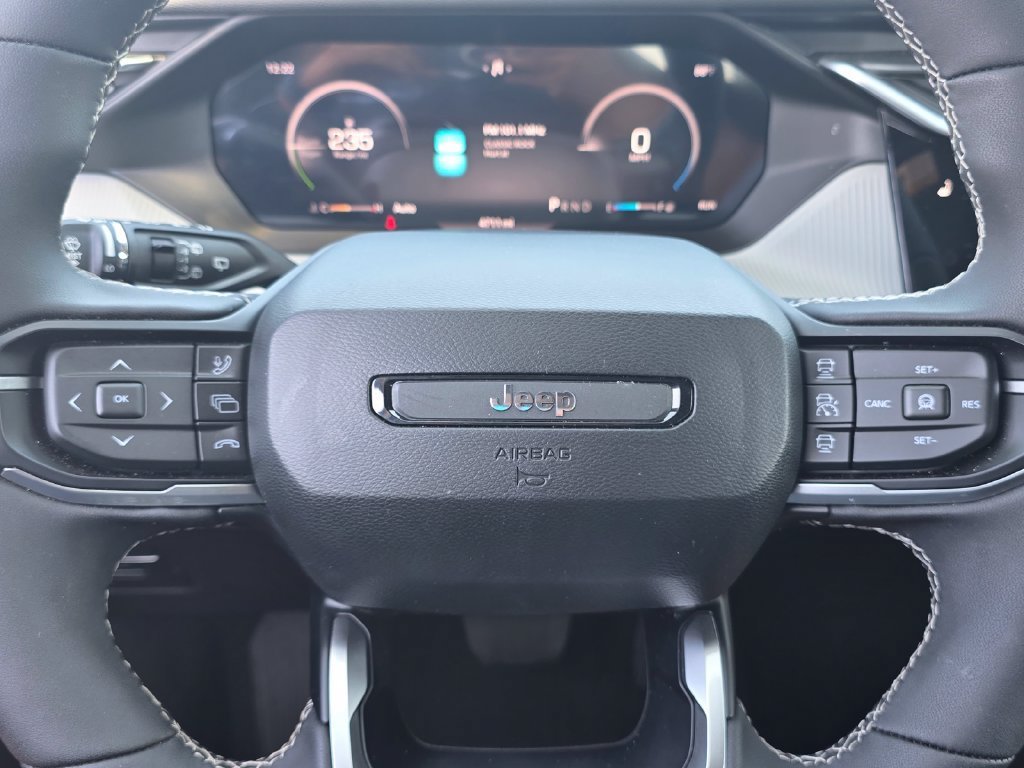 New 2026 Jeep Cherokee Laredo AWD/4WD image 20