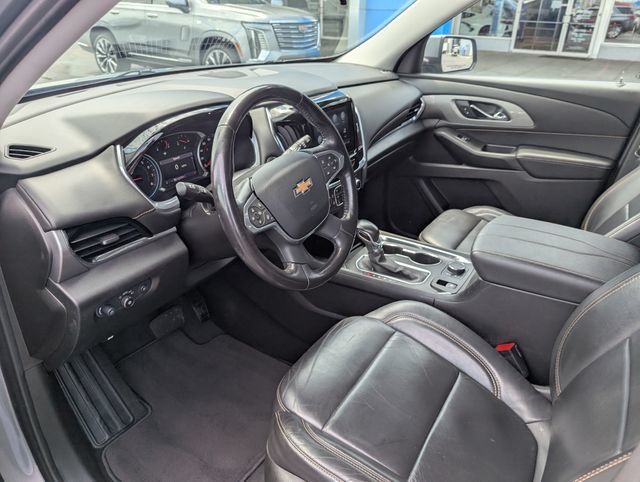 Used 2021 Chevrolet Traverse LT FWD image 12