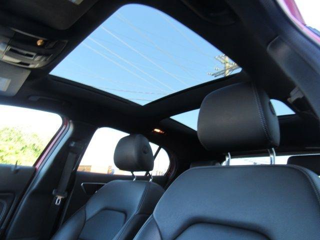 Used 2016 Mercedes-Benz GLA 250 4MATIC image 9