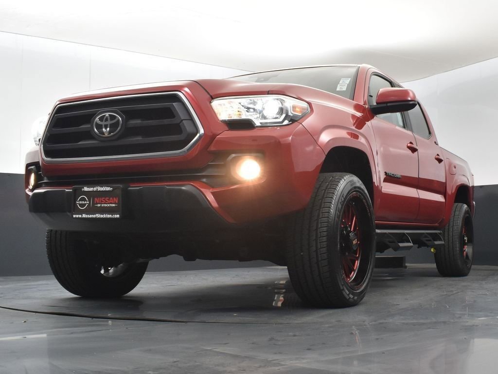 Used 2021 Toyota Tacoma SR5 image 37