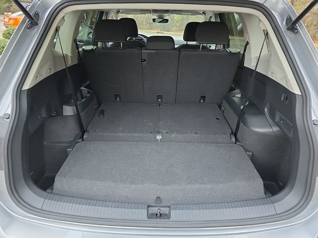 Used 2024 Volkswagen Tiguan S image 29