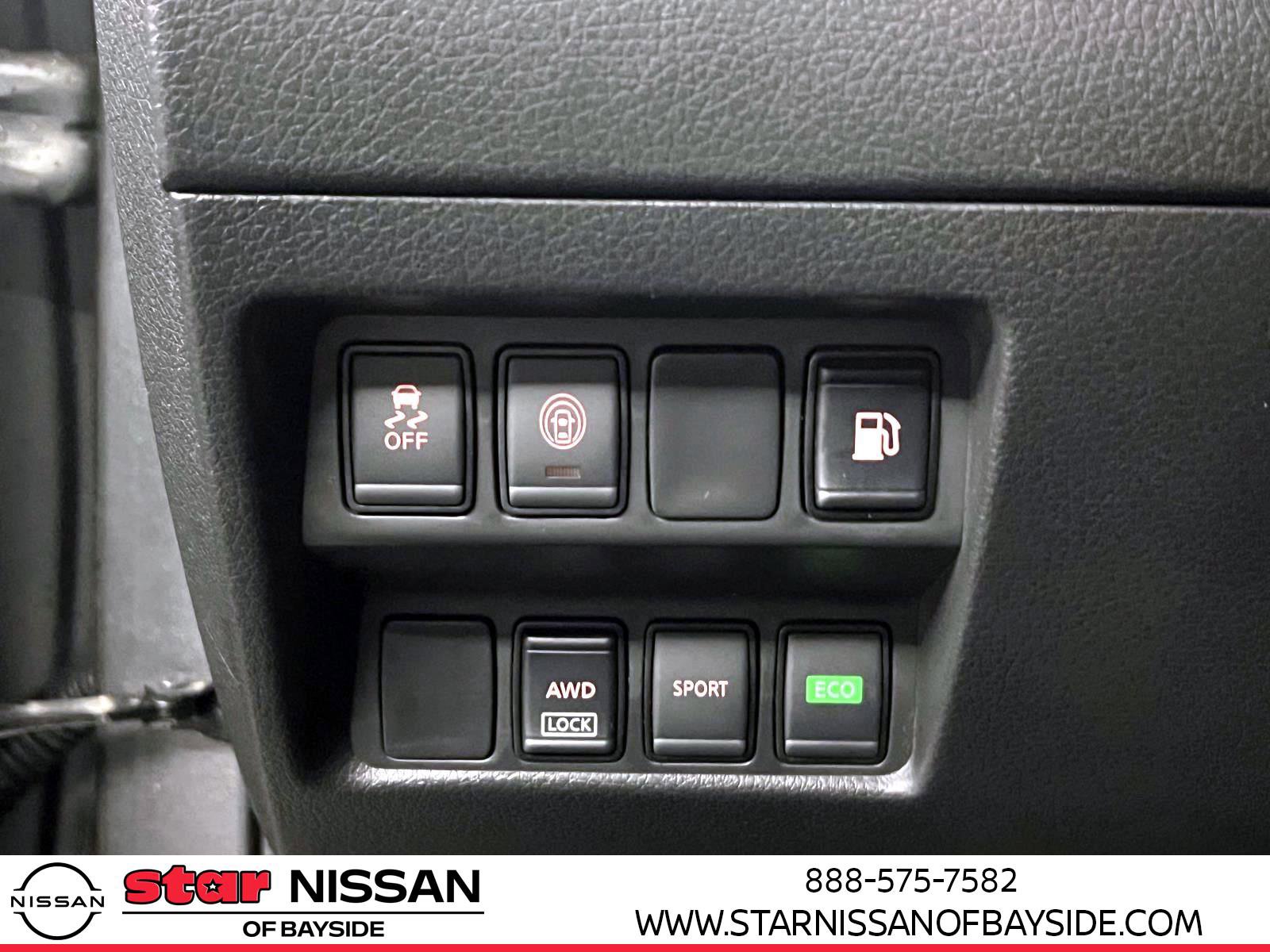 Used 2020 Nissan Rogue S image 17