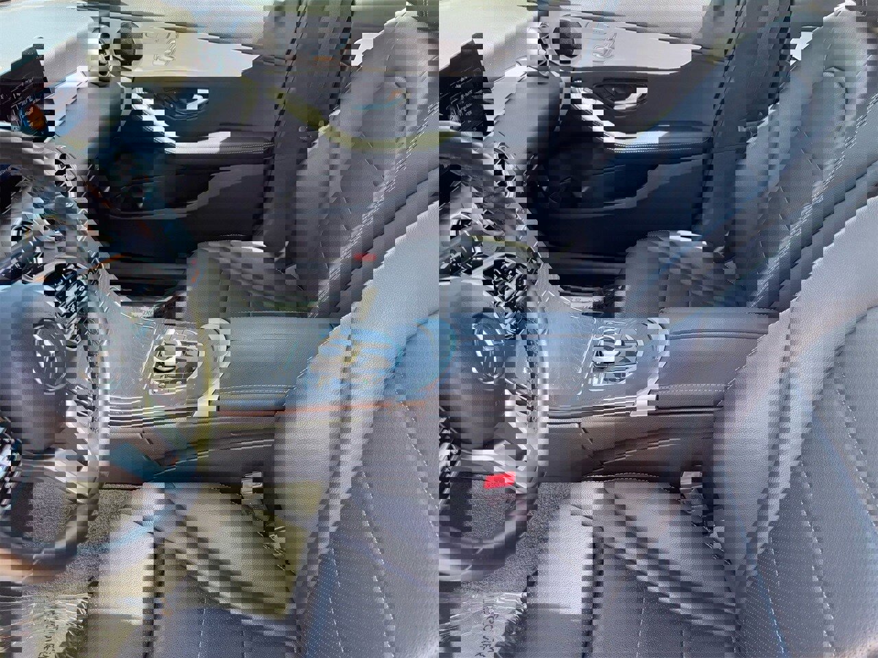 Used 2021 Mercedes-Benz C 300 C 300 image 17