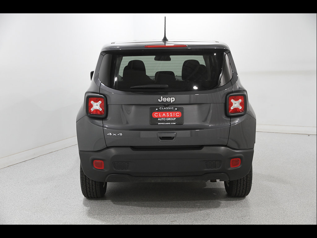 Used 2023 Jeep Renegade Latitude AWD/4WD image 20