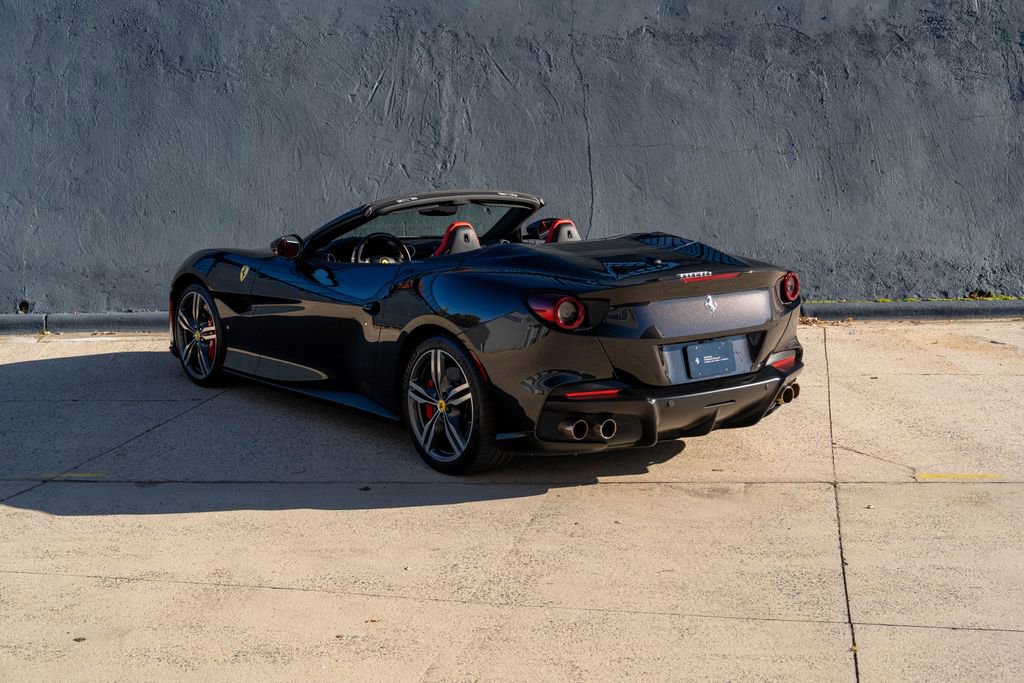 Certified 2022 Ferrari Portofino M image 2