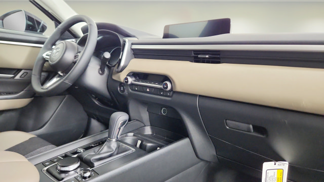 New 2025 MAZDA CX-50 AWD 2.5 S w/ Accent Package image 30