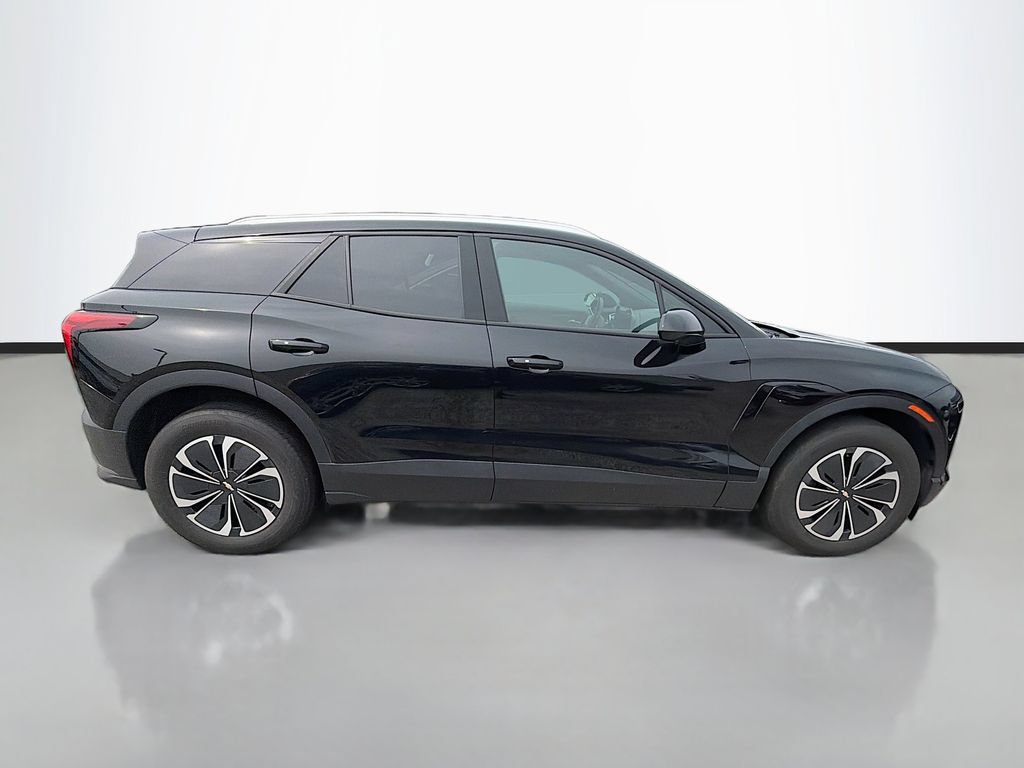 Used 2024 Chevrolet Blazer EV LT AWD/4WD image 9