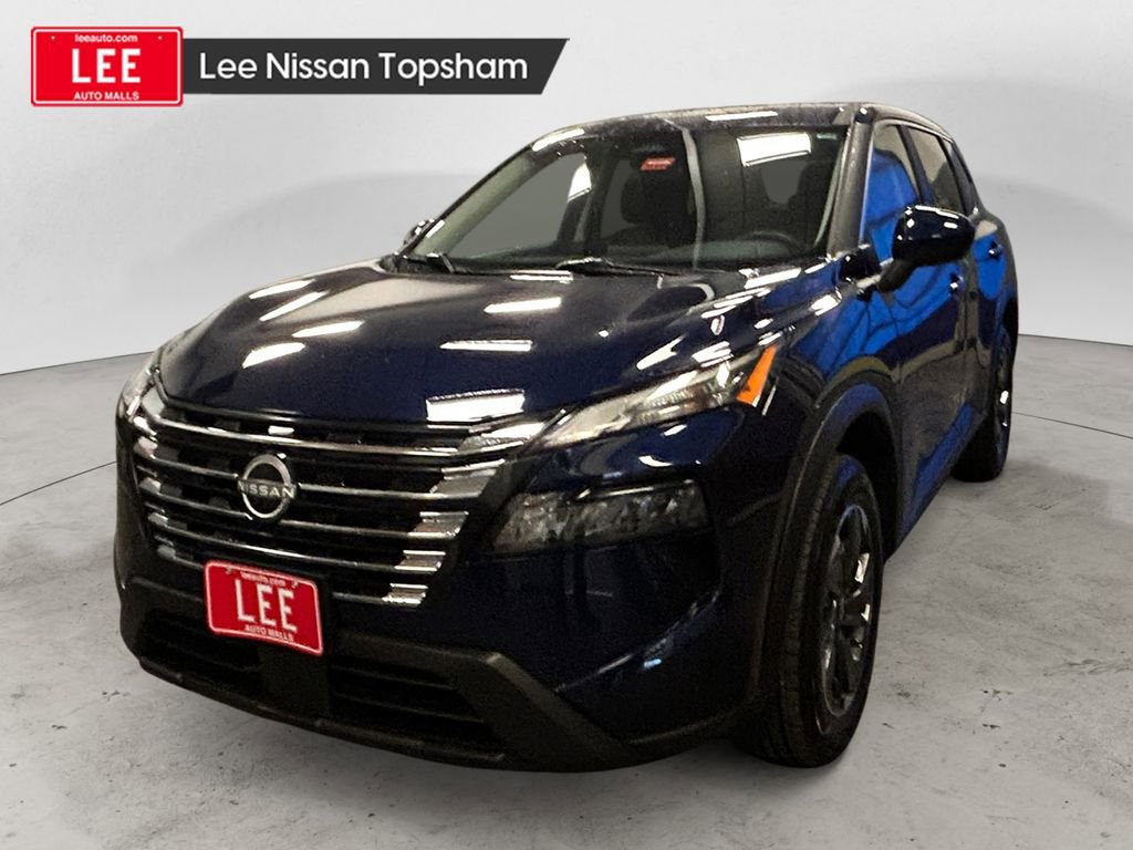 Used 2025 Nissan Rogue SV AWD/4WD video 1
