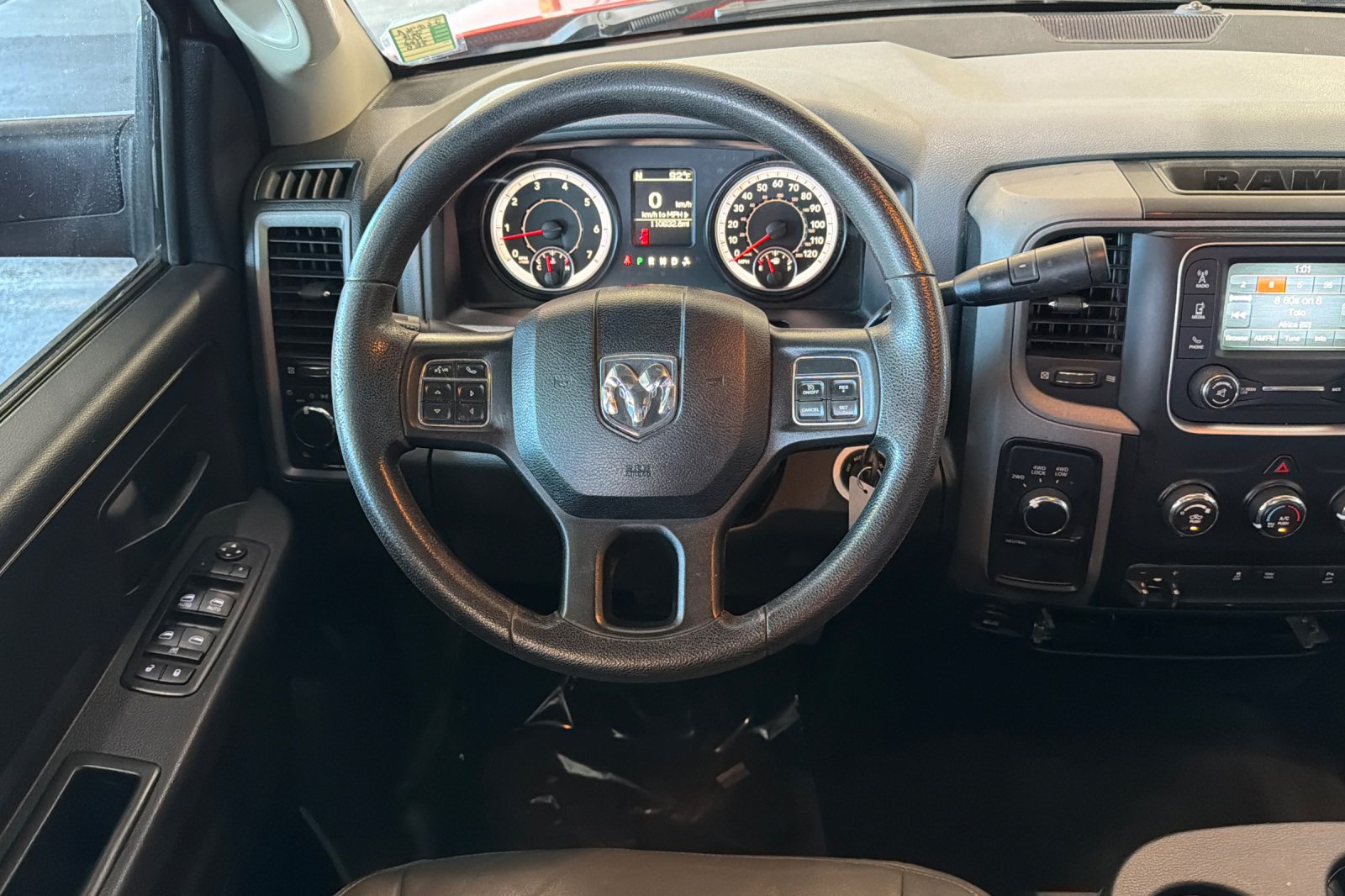 Used 2016 RAM 2500 Tradesman w/ Chrome Appearance Group AWD/4WD image 12