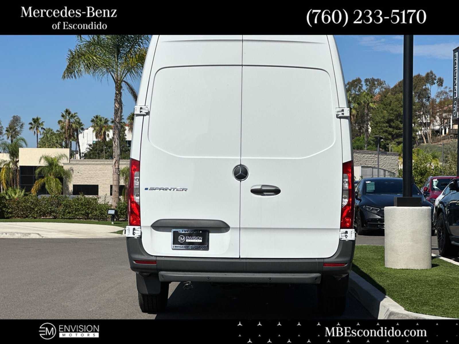 New 2025 Mercedes-Benz eSprinter 170 Cargo image 4