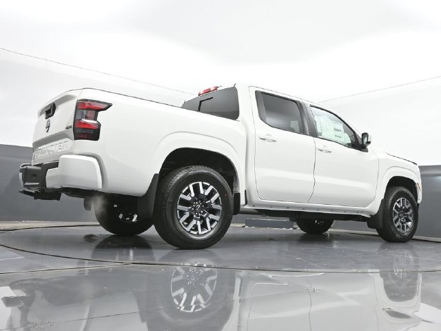 New 2026 Nissan Frontier SV w/ All-Weather Content Package AWD/4WD image 41