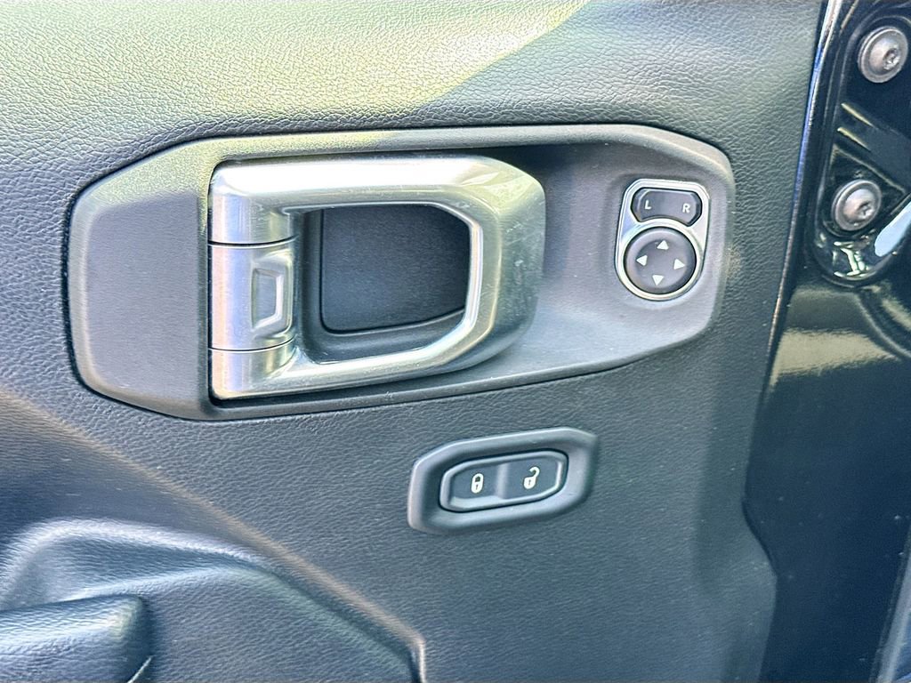 Used 2022 Jeep Wrangler Unlimited Rubicon 4xe w/ Cold Weather Group image 19