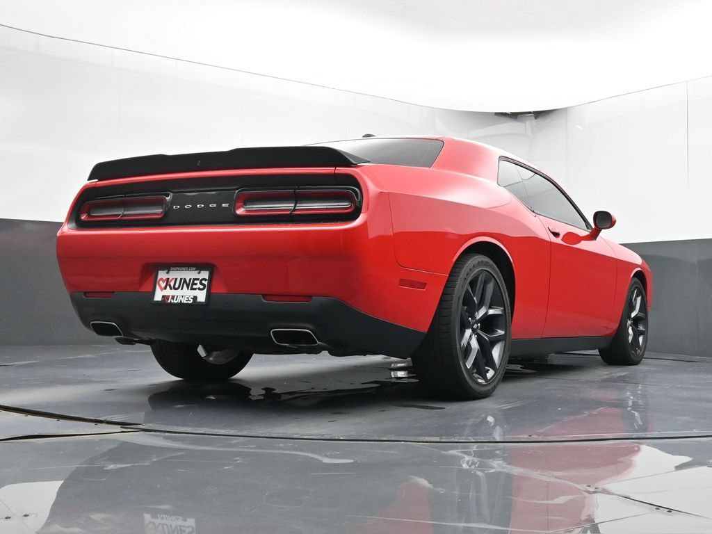Used 2019 Dodge Challenger GT w/ Blacktop Package RWD image 31