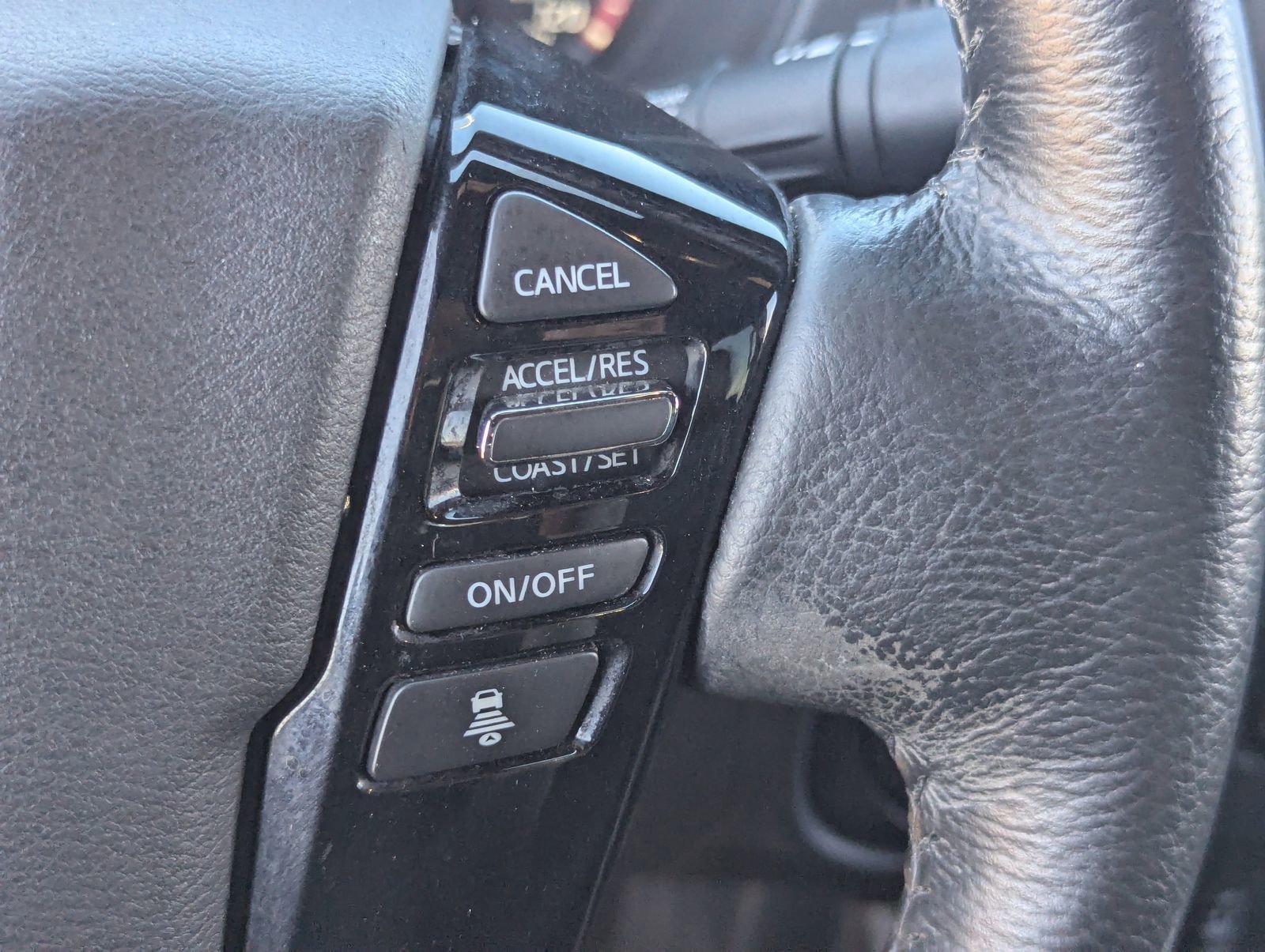 Used 2022 Nissan Frontier Pro-X w/ Pro-X Premium Package image 27