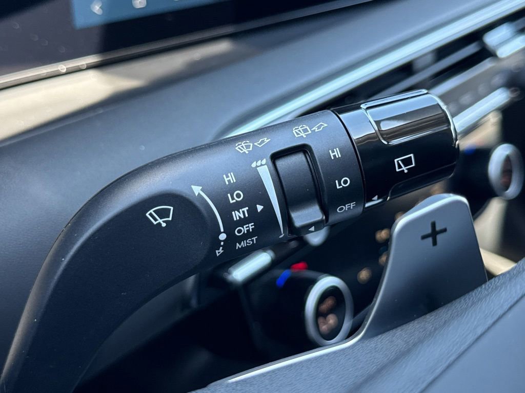 Used 2026 Hyundai Palisade SE FWD image 19