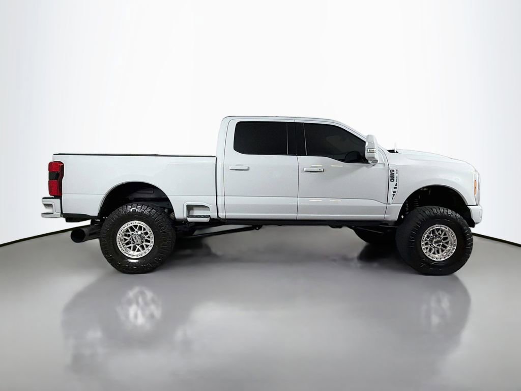 Used 2025 Ford F250 Lariat w/ Tremor Off-Road Package AWD/4WD image 4