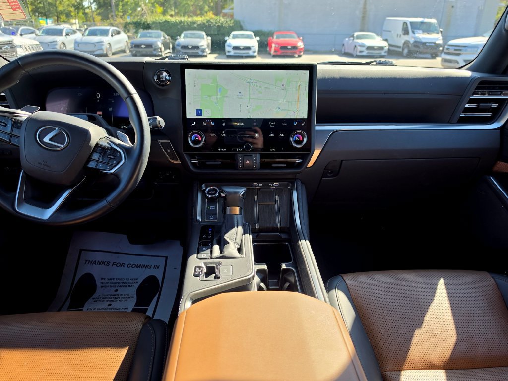 Used 2025 Lexus GX 550 w/ Accessory Package (Z1) AWD/4WD image 15