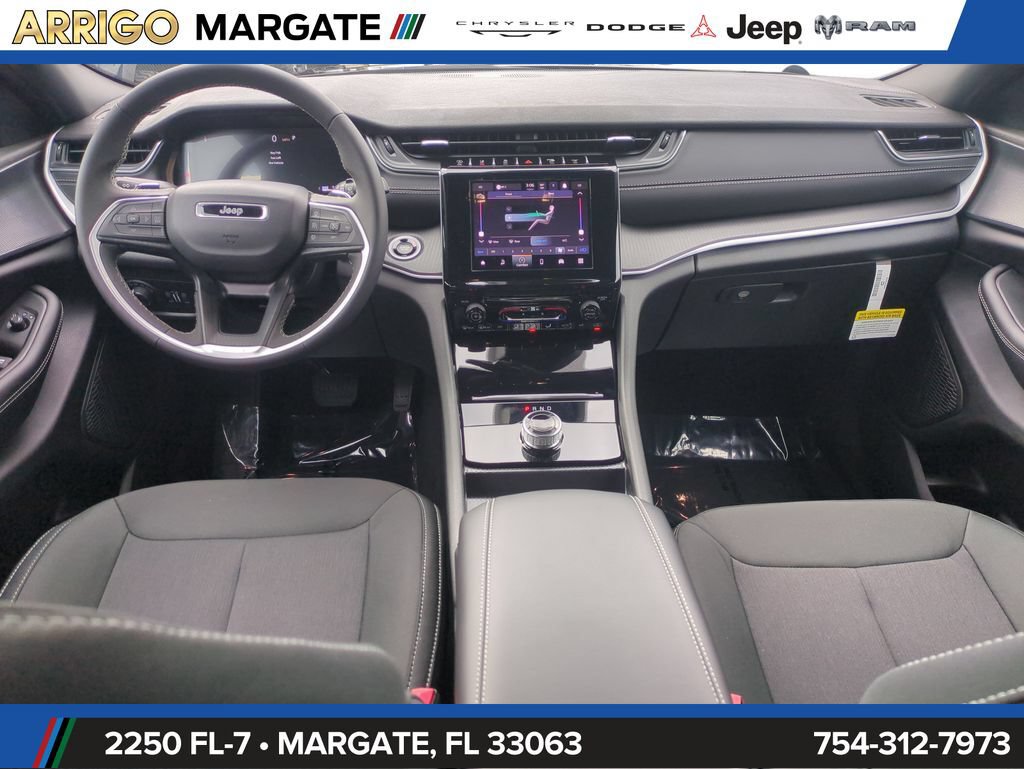 New 2026 Jeep Grand Cherokee L Laredo AWD/4WD image 15