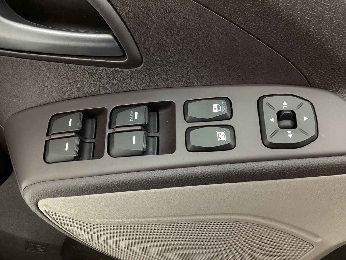Used 2015 Hyundai Tucson GLS FWD image 36
