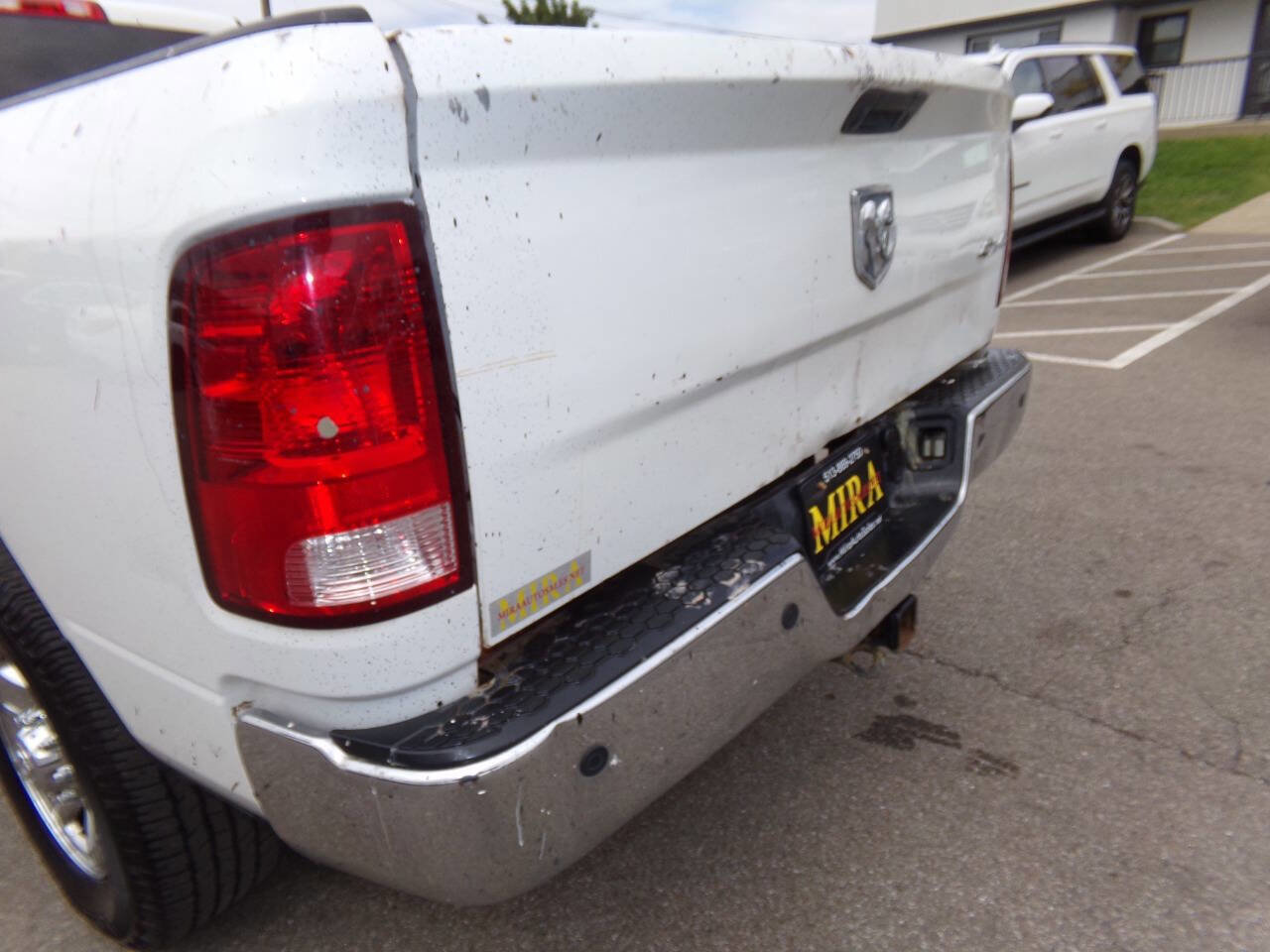 Used 2017 RAM 2500 Tradesman w/ Chrome Appearance Group image 39