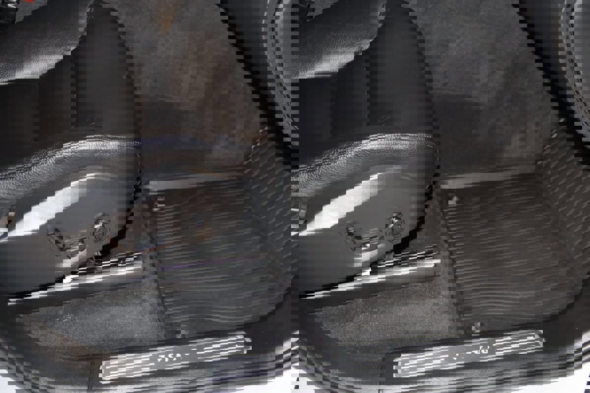 Used 2022 Volvo XC90 T6 Momentum w/ Advanced Package image 54