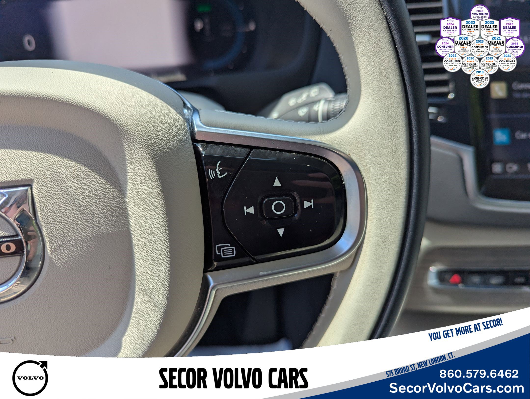 Certified 2024 Volvo XC90 T8 Ultimate image 12