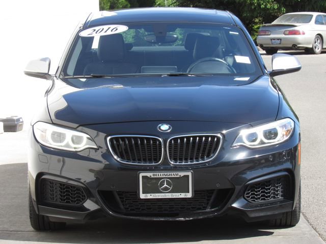 Used 2016 BMW M235i xDrive Coupe AWD/4WD image 3