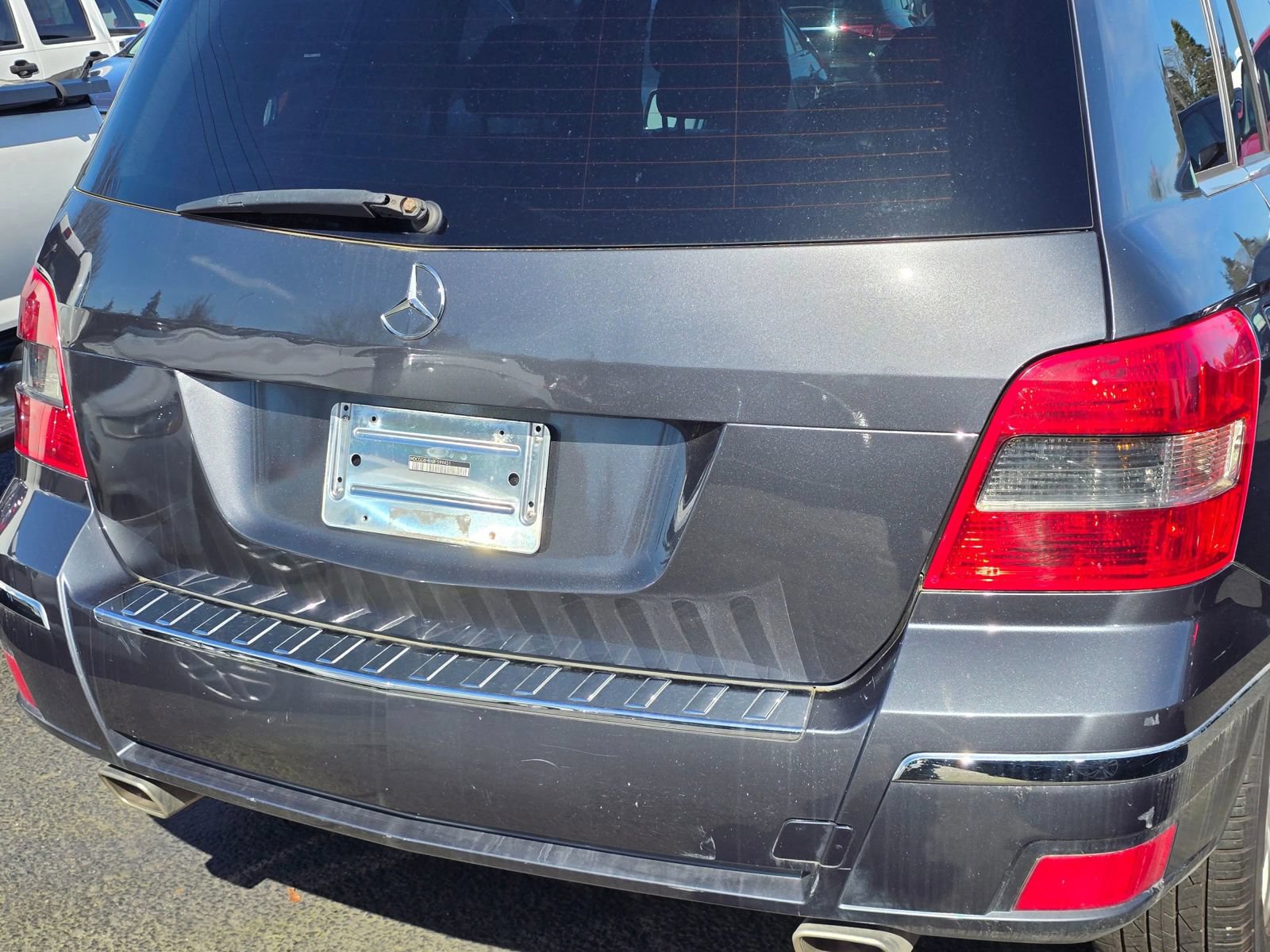 Used 2011 Mercedes-Benz GLK 350 4MATIC image 14