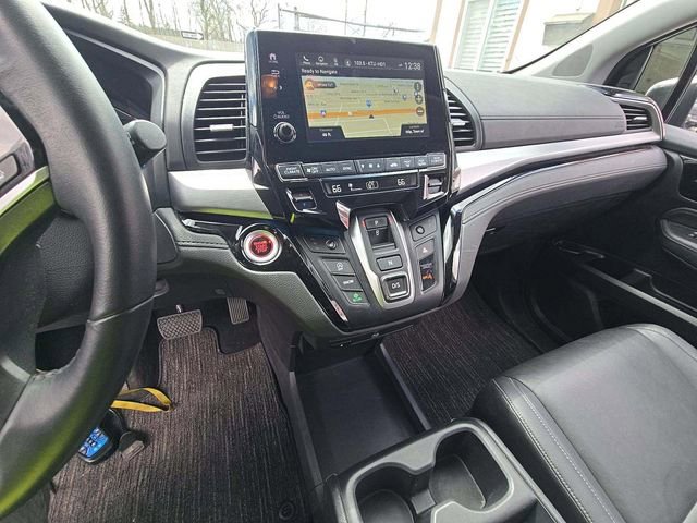 Used 2023 Honda Odyssey Touring image 5