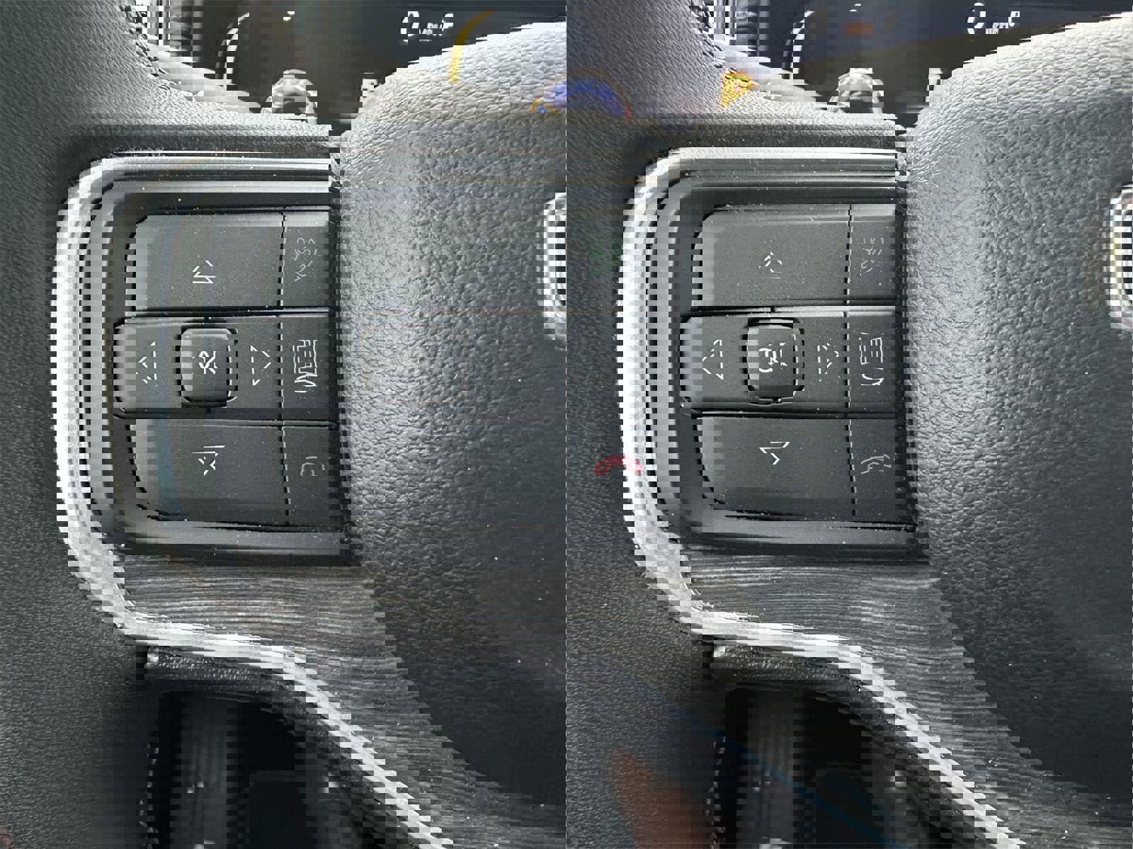 Used 2024 Jeep Wagoneer Series II w/ Flexible Seating Group image 18