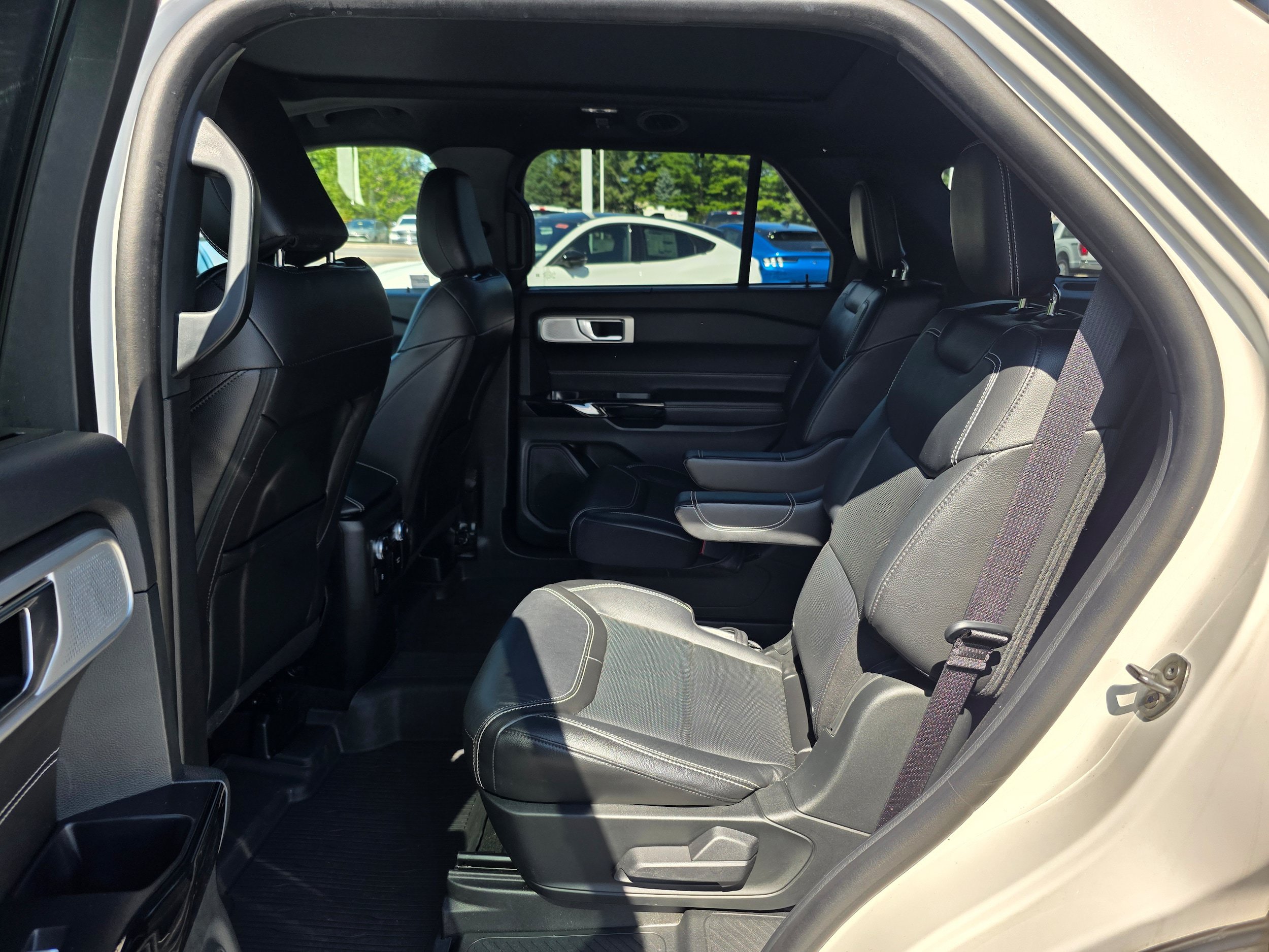 Certified 2022 Ford Explorer ST w/ Equipment Group 401A AWD/4WD image 11