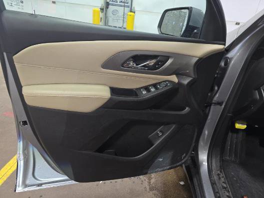 Used 2023 Chevrolet Traverse LT w/ LPO, Floor Liner Package image 10