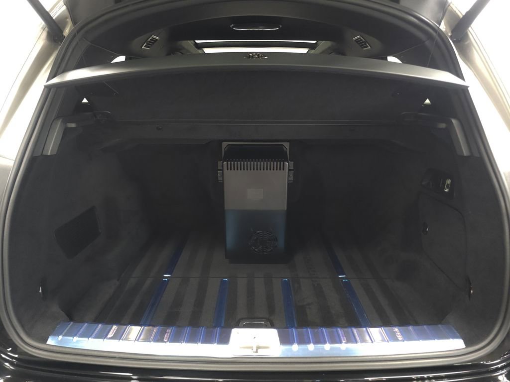Used 2025 Mercedes-Benz Maybach GLS 600 4MATIC image 34