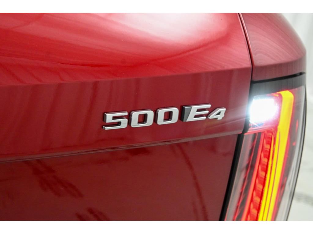 New 2026 Cadillac Optiq Luxury 2 image 36