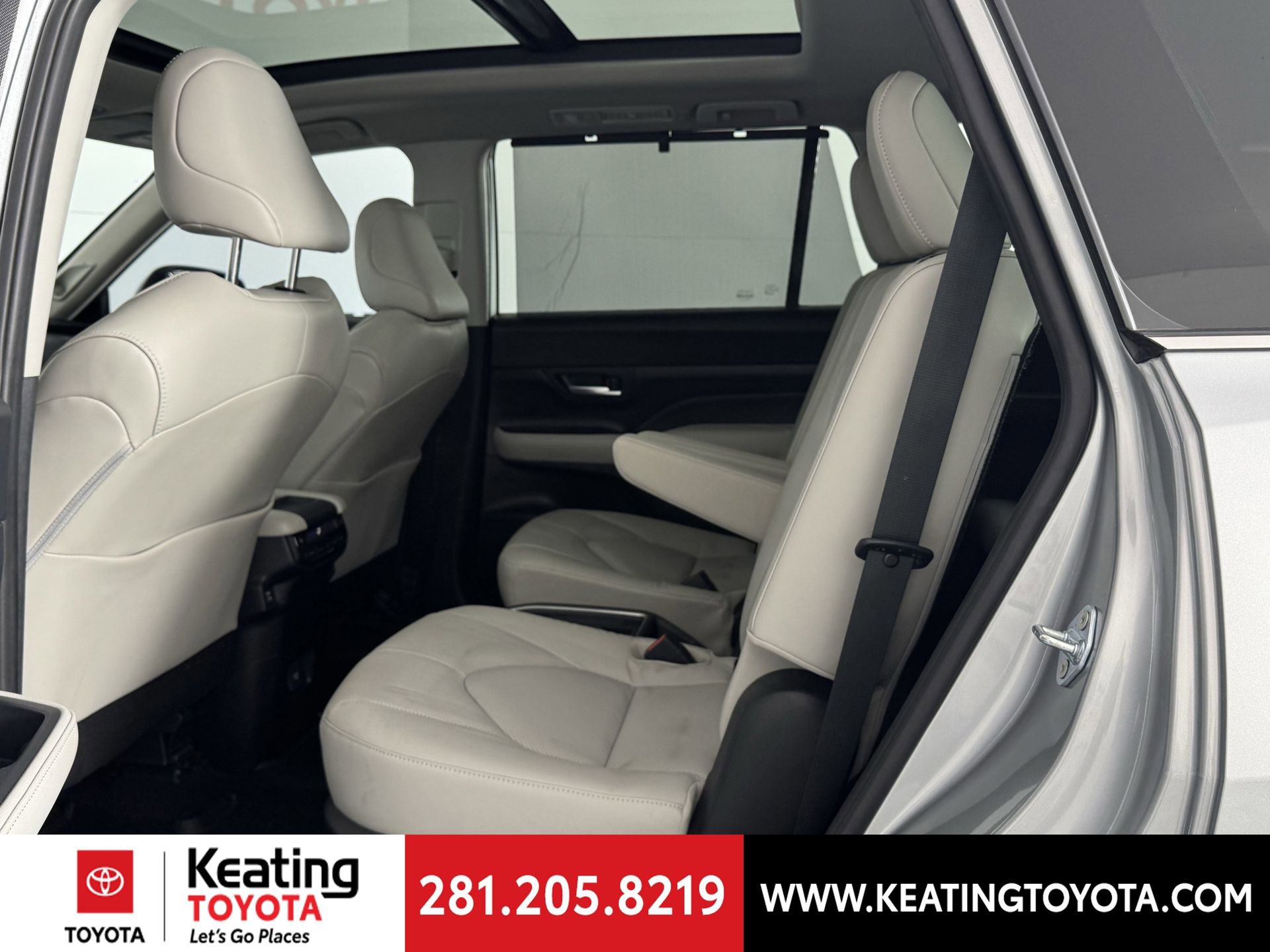 Used 2024 Toyota Grand Highlander Limited image 15