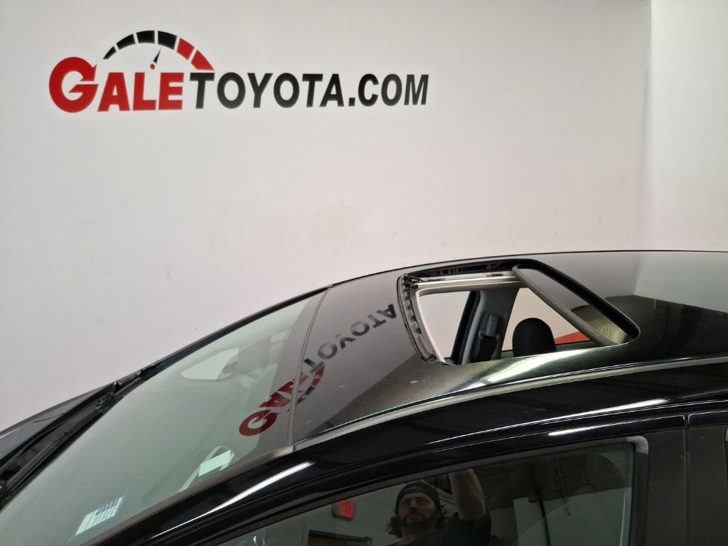 Used 2016 Honda Fit EX image 7