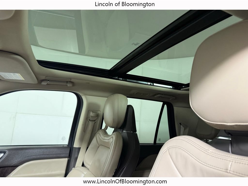 Certified 2024 Lincoln Navigator L Reserve AWD/4WD image 23