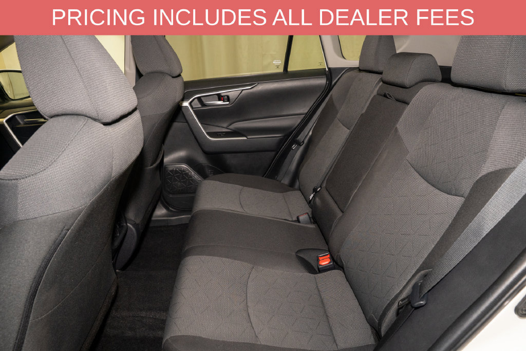 Used 2025 Toyota RAV4 XLE w/ Weather Package AWD/4WD image 8