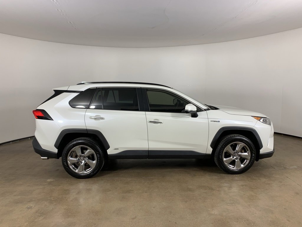 Used 2020 Toyota RAV4 Limited image 7