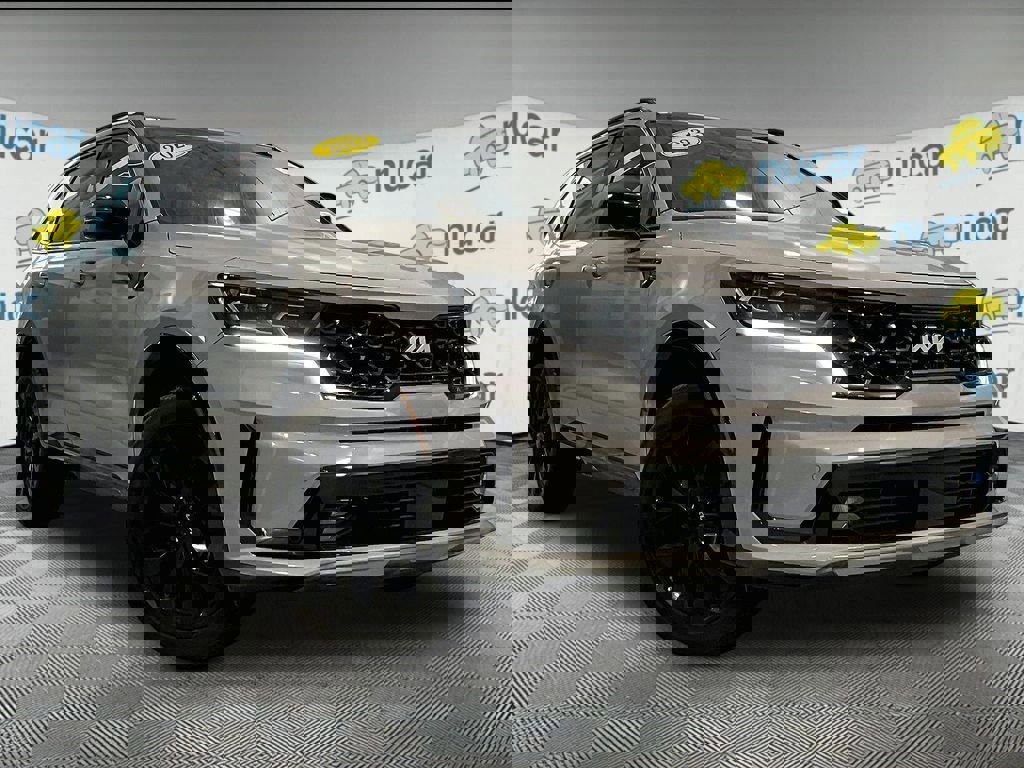 Used 2023 Kia Sorento SX
