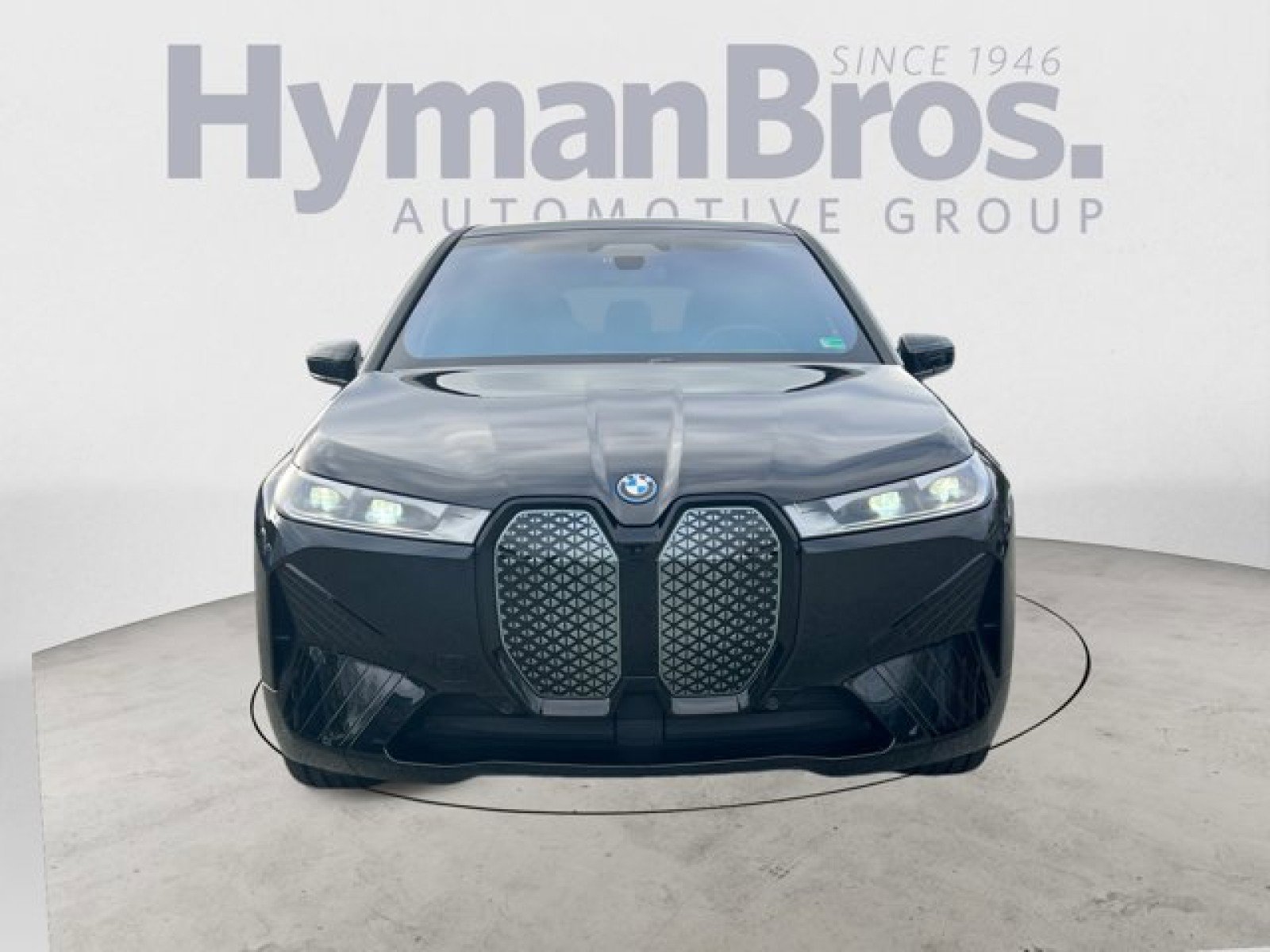 Used 2025 BMW iX xDrive50 image 8