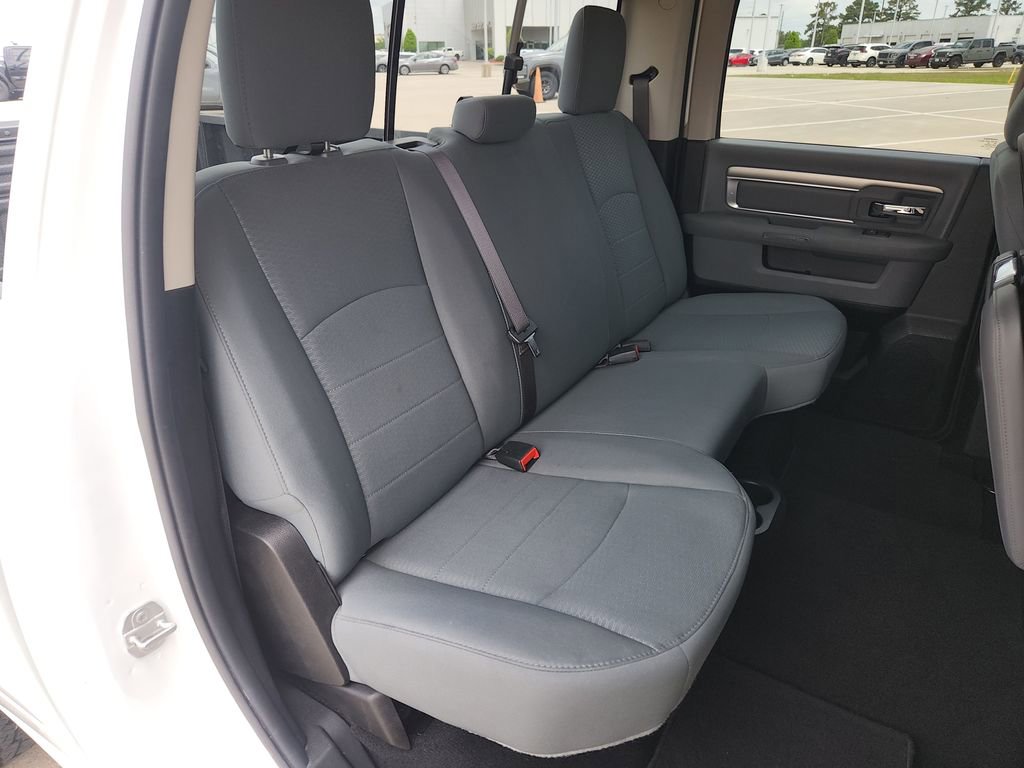 Used 2020 RAM 1500 Classic SLT image 14