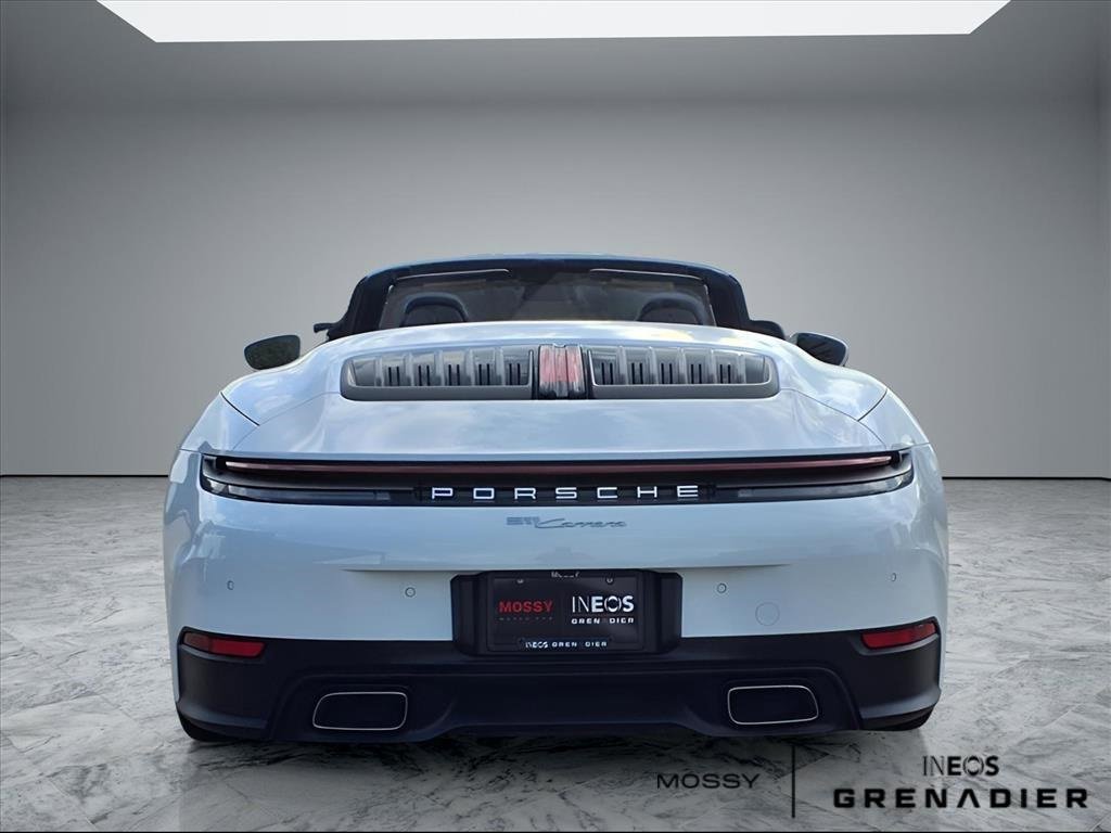 Used 2025 Porsche 911 Carrera RWD image 30