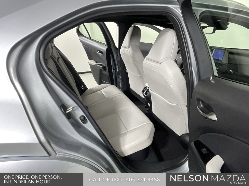 Used 2023 Lexus UX 250h FWD w/ Accessory Package (Z2) image 15