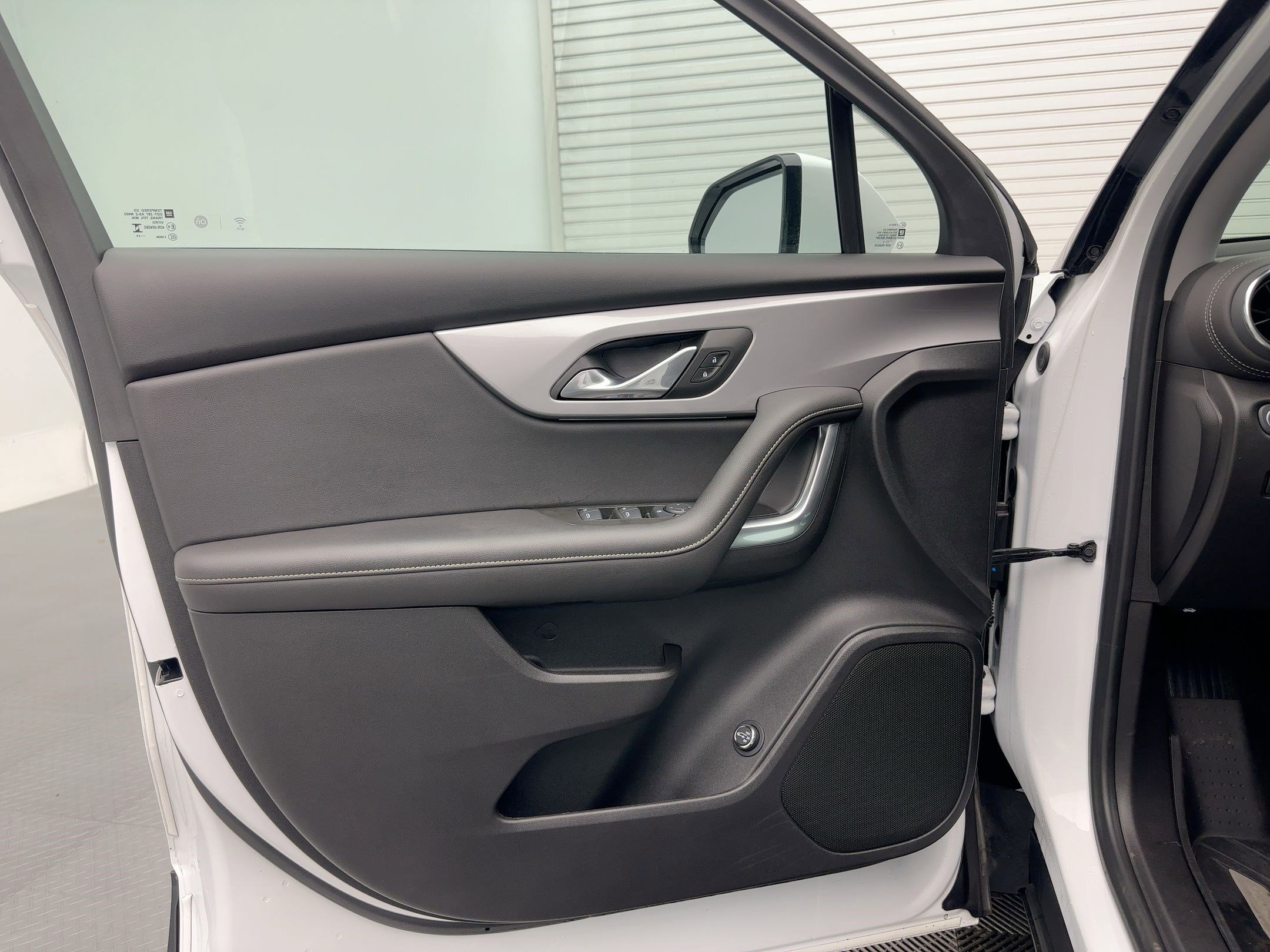 Certified 2024 Chevrolet Blazer LT w/ Convenience Package image 21