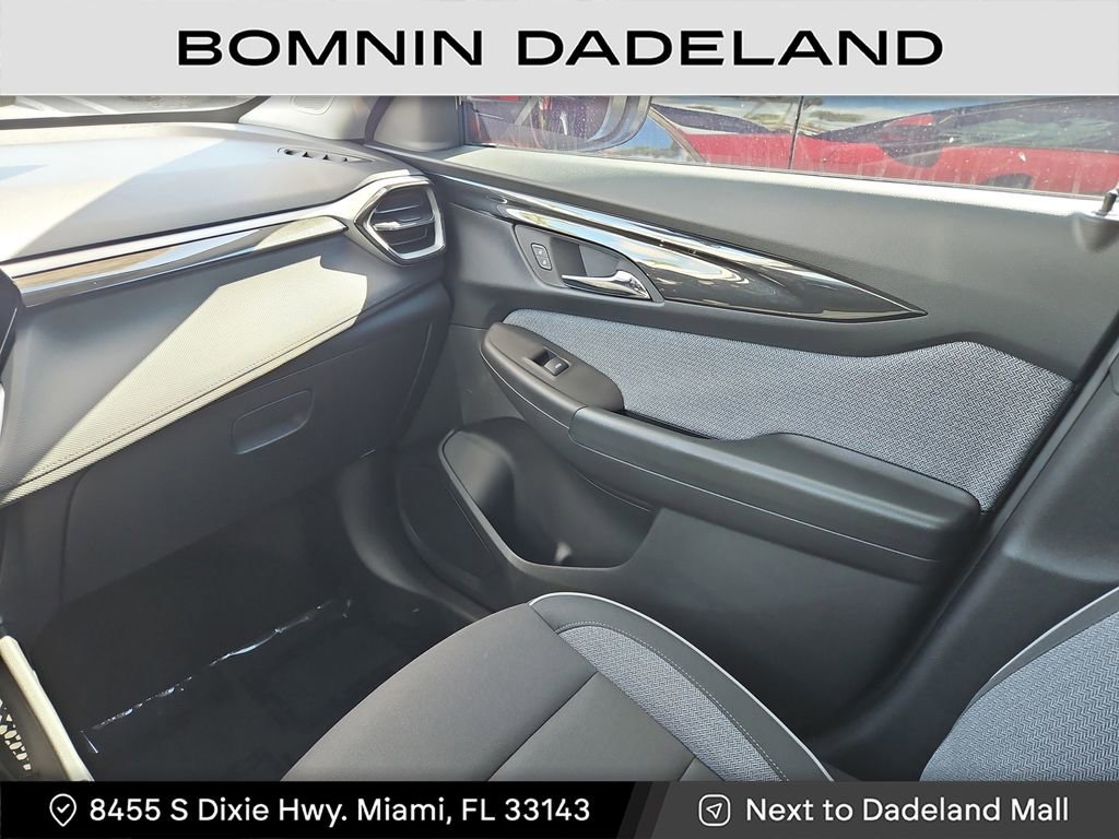 Used 2026 Chevrolet TrailBlazer LT image 11